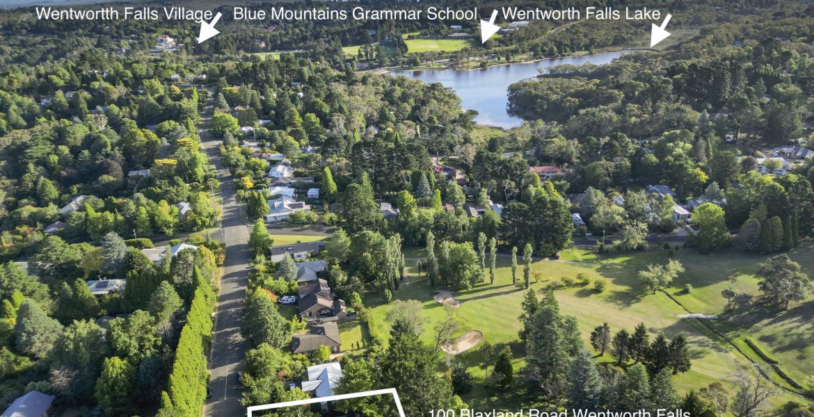 100 Blaxland Road, Wentworth Falls, NSW 2782