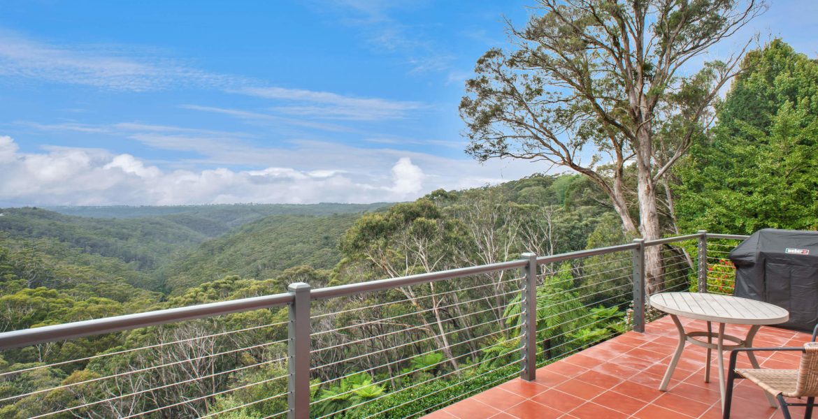 33 Henderson Road, Wentworth Falls, NSW 2782