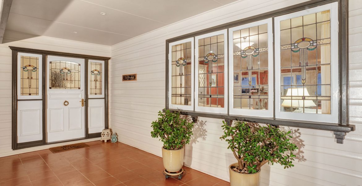 33 Henderson Road, Wentworth Falls, NSW 2782