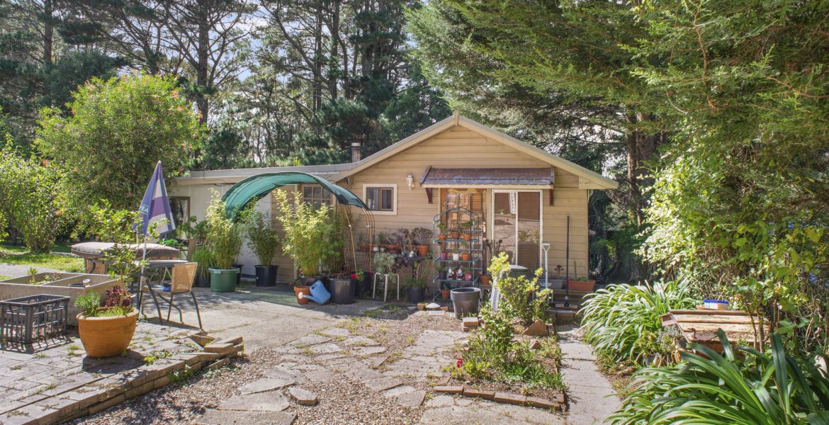 69-71 Barton Street, Katoomba, NSW 2780