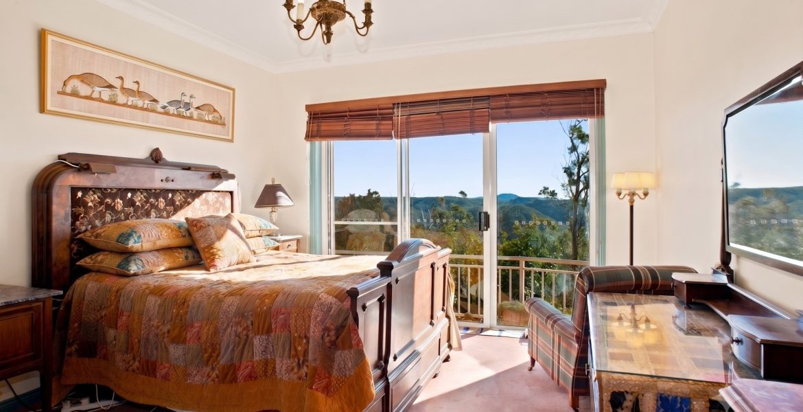 23 View Road, Wentworth Falls, NSW 2782