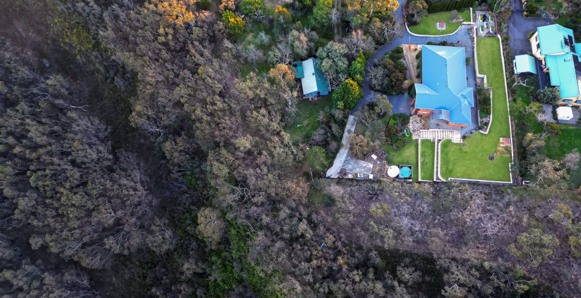 182 Tableland Road, Wentworth Falls, NSW 2782