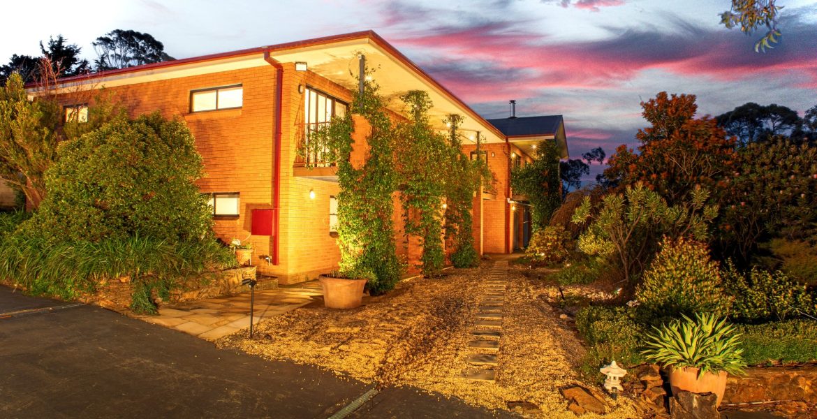 182 Tableland Road, Wentworth Falls, NSW 2782