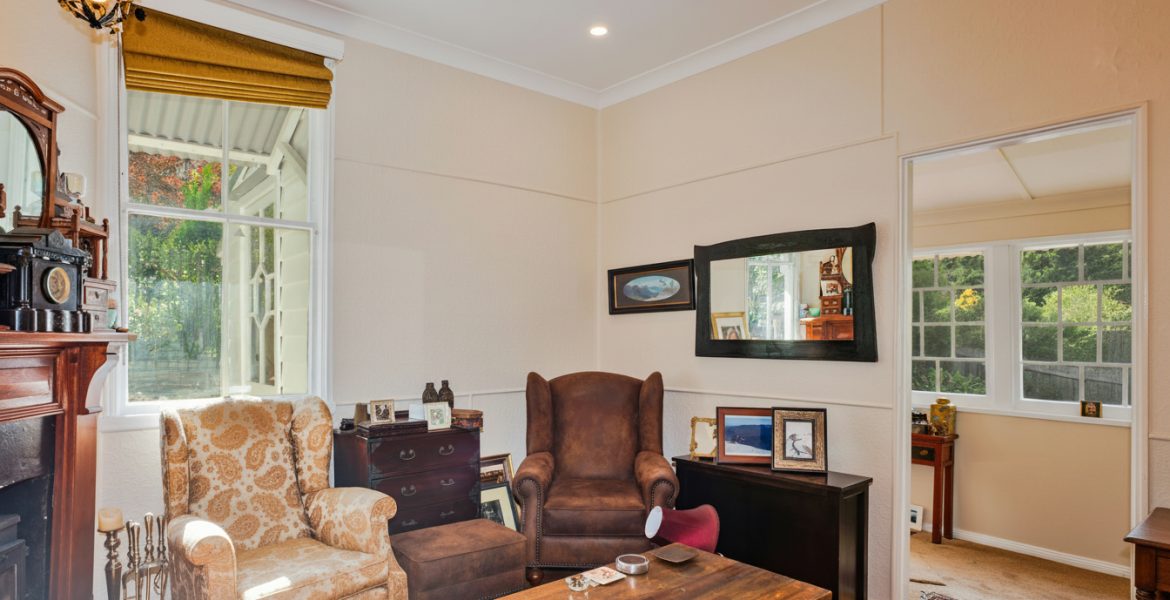 50 Railway Parade, Hazelbrook, NSW 2779