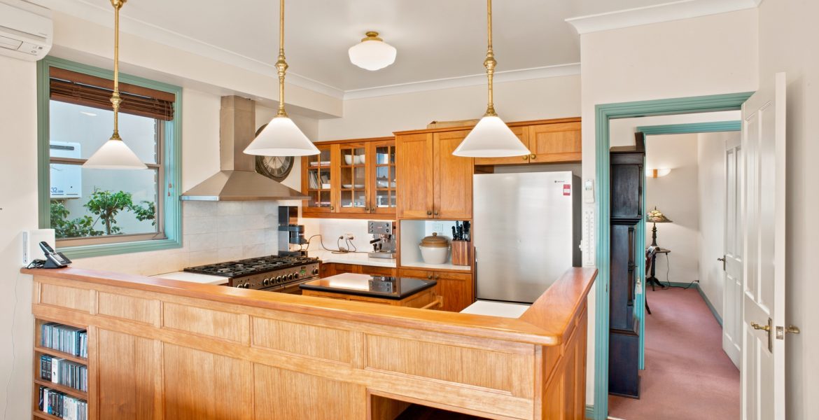 23 View Road, Wentworth Falls, NSW 2782